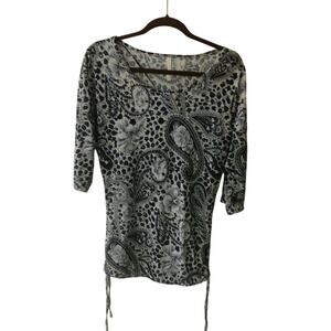 Michael F. Blouse, Women's sz small blue colors, short slv, stretch, paisley NWT